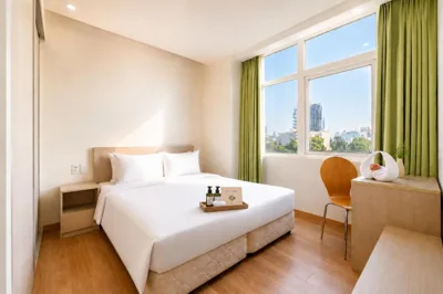 Apartamento Deluxe de un dormitorio – vistas a la ciudad — G8 Center Hotel Saigon